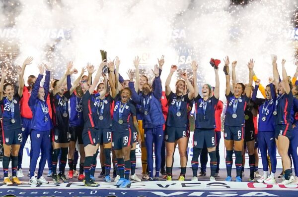 Estados Unidos gana por cuarta vez la She Believes Cup tras vencer 6-0 a Argentina