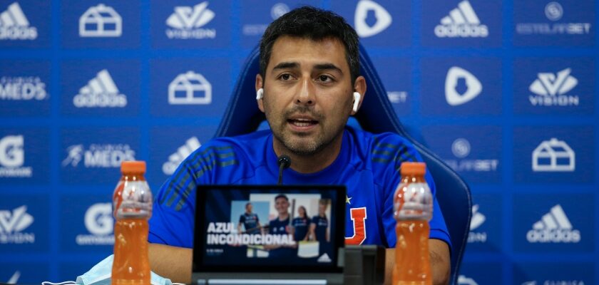 Carlos Véliz, DT Universidad de Chile