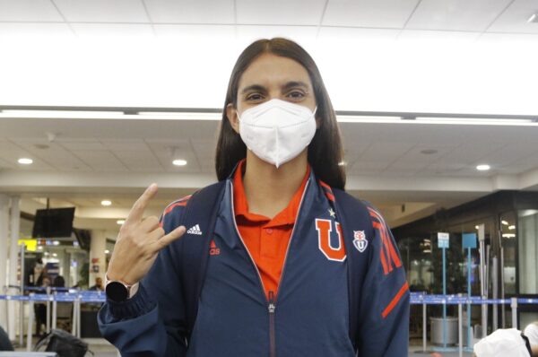 Carlos Véliz y Daniela Zamora adelantan el debut en Libertadores