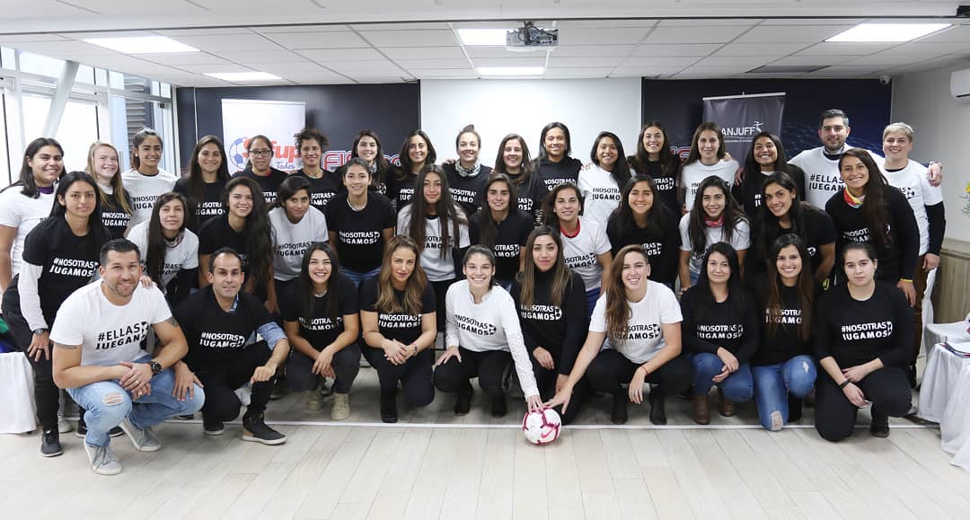 Asamblea directorio ANJUFF con jugadoras de todo Chile