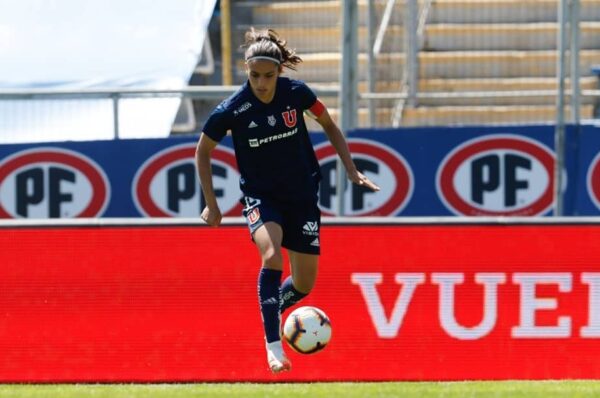 Daniela Zamora en exclusiva con CONTRAGOLPE: “La oferta de Suecia llegó antes del repechaje vs Colo-Colo”