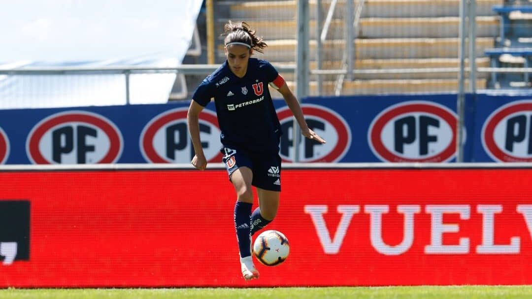 Daniela Zamora en exclusiva con CONTRAGOLPE: “La oferta de Suecia llegó antes del repechaje vs Colo-Colo”