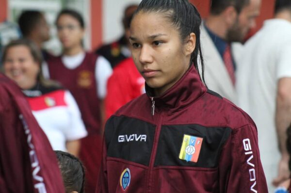 Paola Villamizar es citada por la Selección de Venezuela para la fecha FIFA