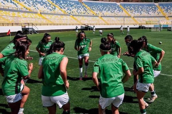 El conflicto que complicó a la rama femenina de Santiago Wanderers
