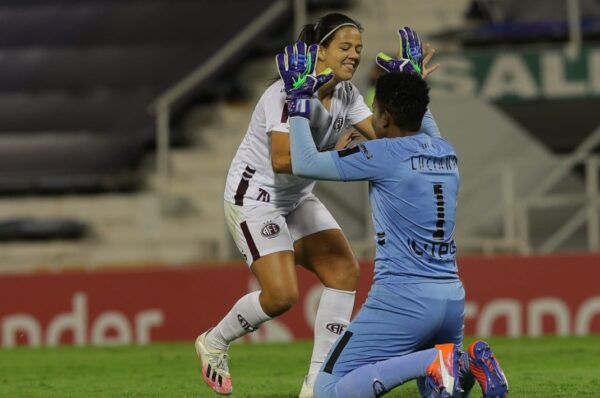 Ferroviária vence a América de Cali y son bicampeonas de Libertadores
