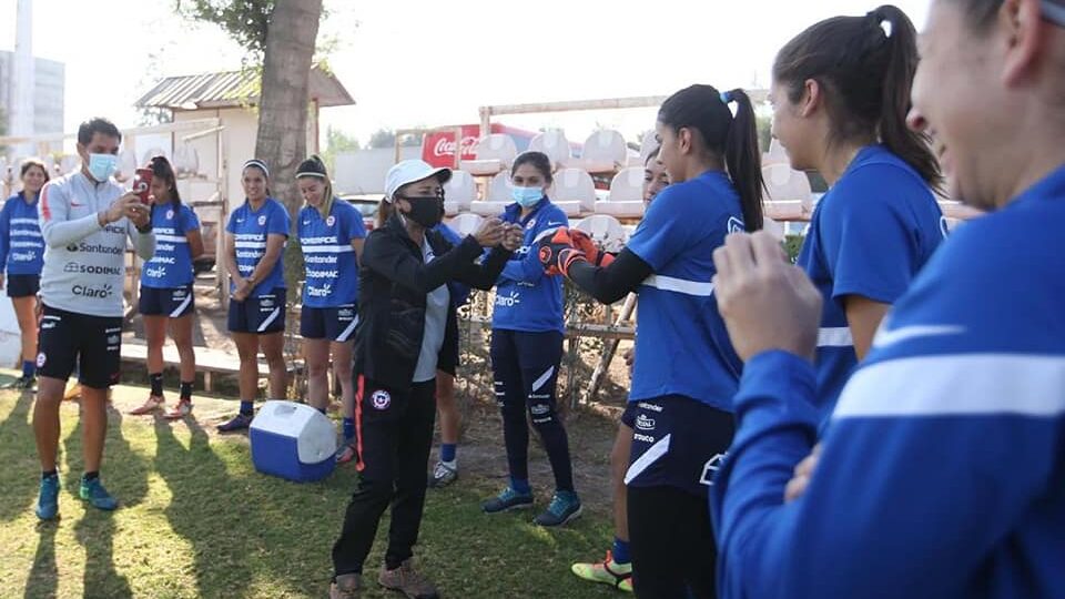 Ada Cruz, pionera de La Roja, está hospitalizada tras sufrir un accidente de tránsito