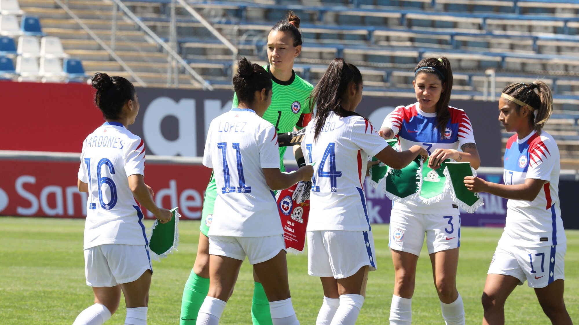 Hora Chile vs Camerún