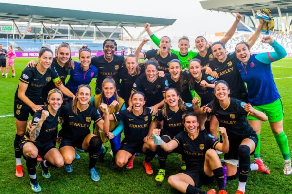 Chelsea, Barcelona y Bayern Munich clasifican a semifinales de la UWCL