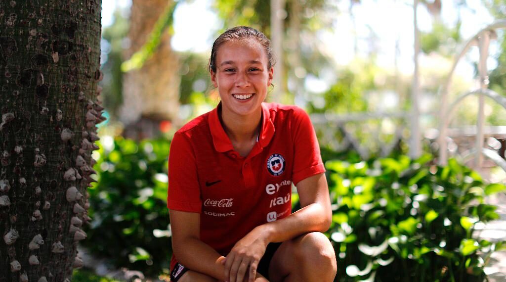 Sonya Keefe y La Roja Sub-20: “Espero que vaya toda la gente posible y verlos allá en el estadio”