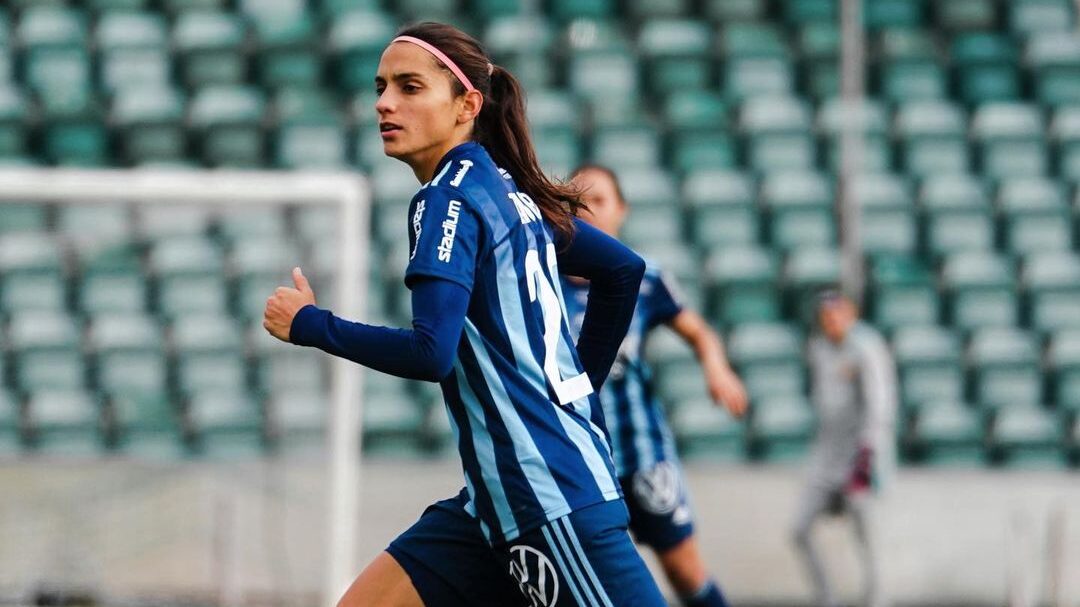 Daniela Zamora debuta ¡con un gol! en amistoso con Djurgårdens