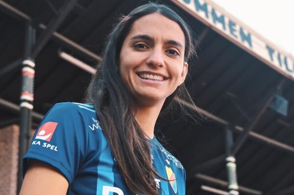 Daniela Zamora llega a Suecia y es presentada en Djurgårdens IF