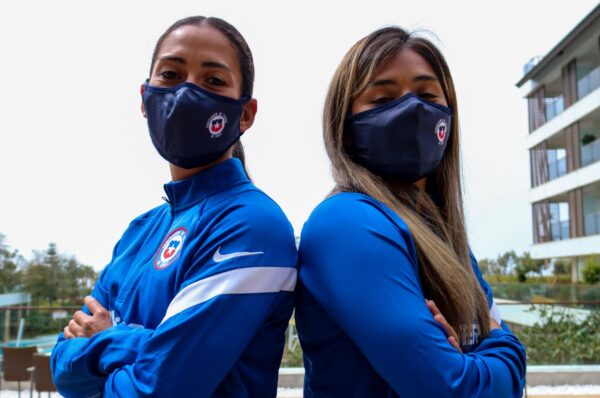 Javiera Toro y Nayadet López llegan a Turquía y completan el plantel de La Roja