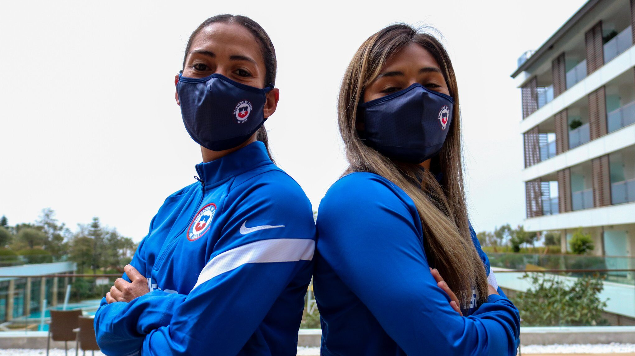 javiera toro y nayadet lopez la roja