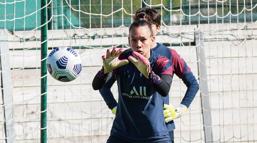 Endler entrenando por el PSG