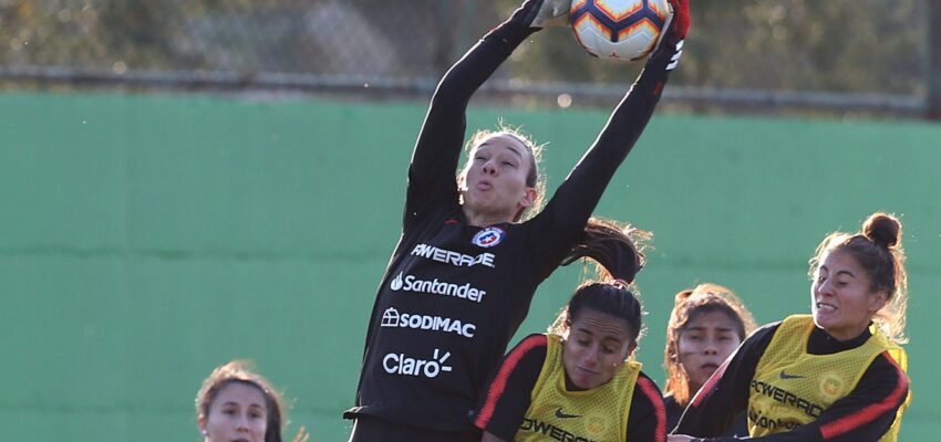 Endler atajando en un entrenamiento