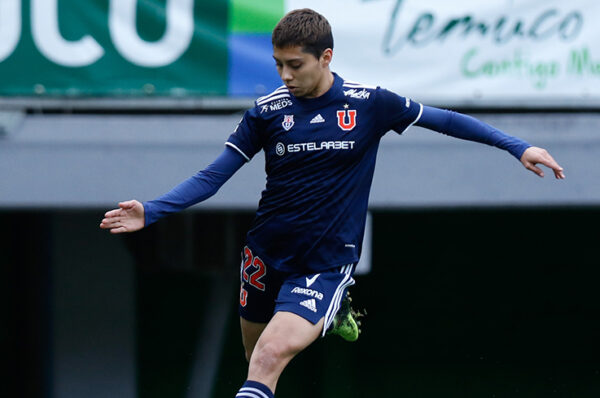 Macarena Adasme estará ocho meses fuera por lesión