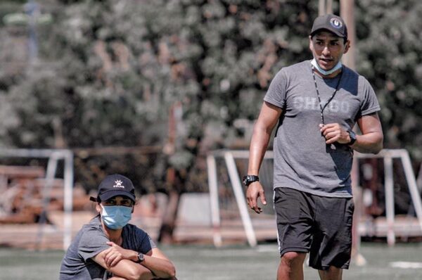 Marco Olea y su arribo a Santiago Morning: “Estoy aprendiendo más yo de ellas que ellas de mí”