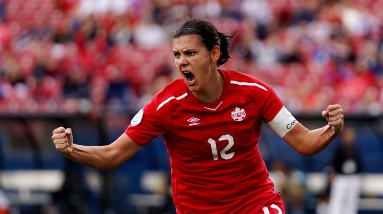 Christine Sinclair mujeres canadá