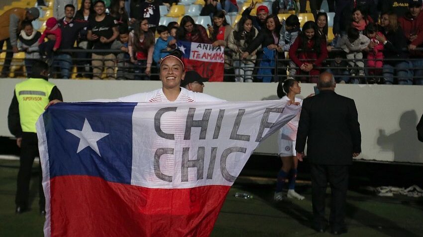 Claudia Soto La Roja