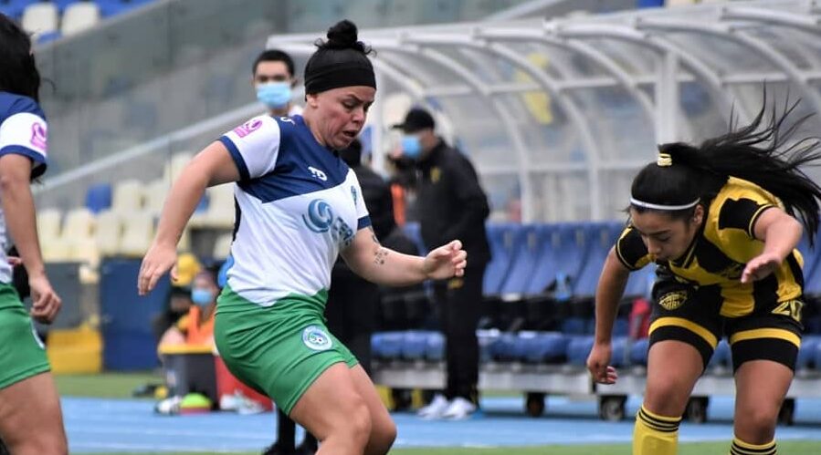 Nathalie Quezada jugando por Puerto Montt. Cómo y dónde ver la fecha 7