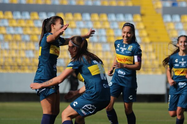 Everton da el golpe y derrota a Cobresal en el estadio Sausalito