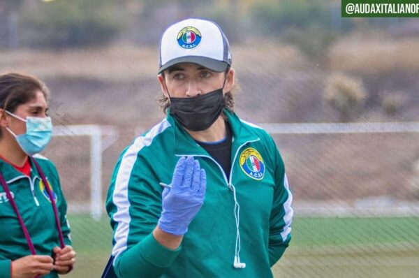 Mauricio Solís deja la banca de Audax Italiano y asume como DT Nicolás Manzor