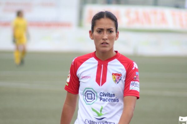 Nayadet López analizó su permanencia en el Santa Teresa y una eventual nominación a los JJOO