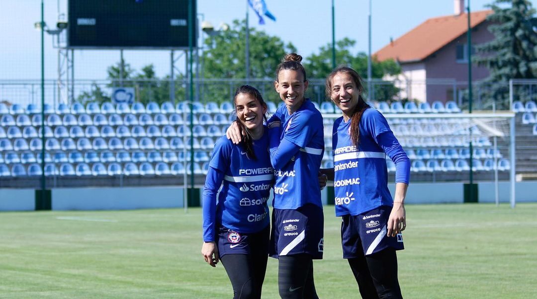 Christiane Endler da un espaldarazo a Antonia Canales y revela malas actitudes de Ryann Torrero en La Roja