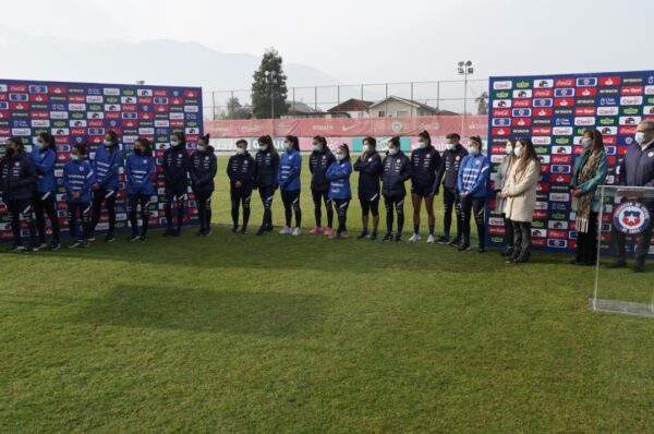 La ANFP realiza homenaje a La Roja previo a su partida a los JJOO