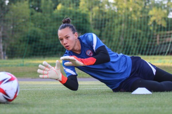 Christiane Endler es una de las jugadoras mejor avaluadas del grupo E de los JJOO