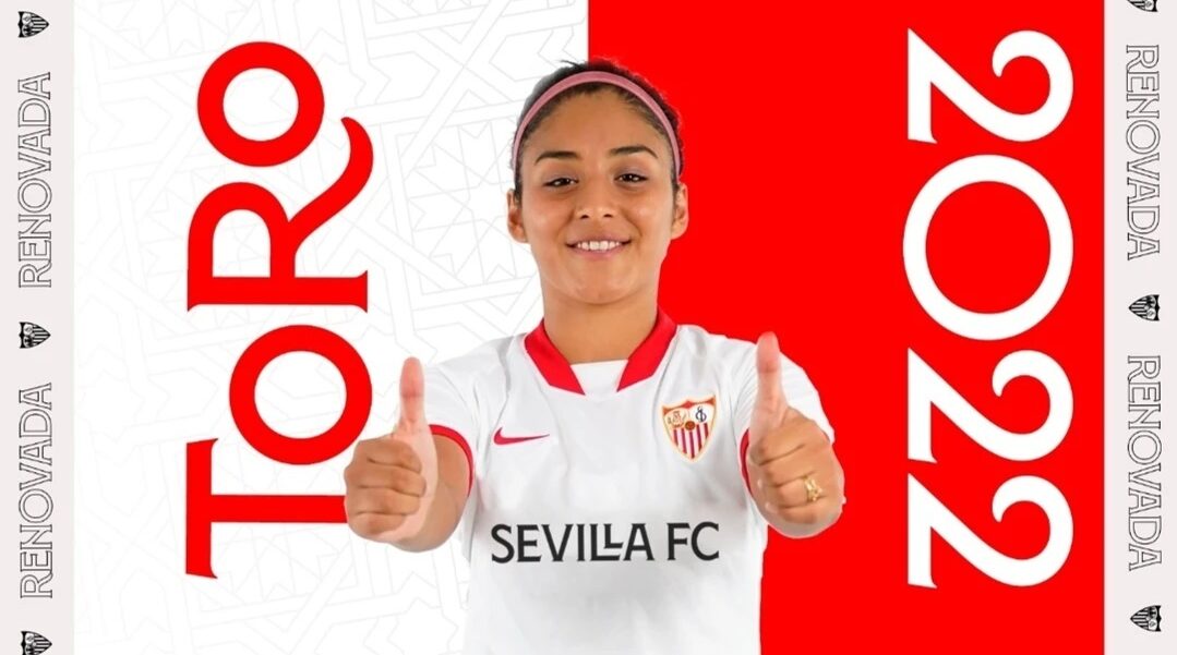 Javiera Toro renueva por un año más con el Sevilla FC
