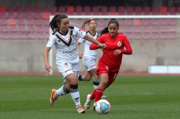 Santiago Morning sigue con el pleno de victorias ante Deportes La Serena