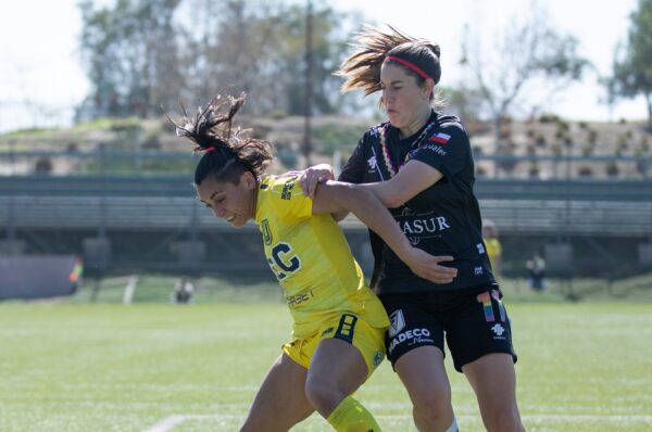 Santiago Morning gana por la cuenta mínima en un reñido encuentro contra UdeC