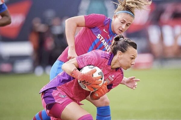 Christiane Endler debutó en el Olympique de Lyon con un brillante partido