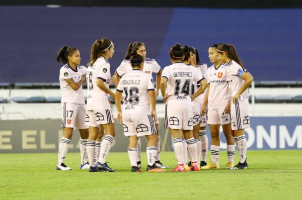 Universidad de Chile rechaza disputar el cupo Chile 2 a Copa Libertadores en cancha
