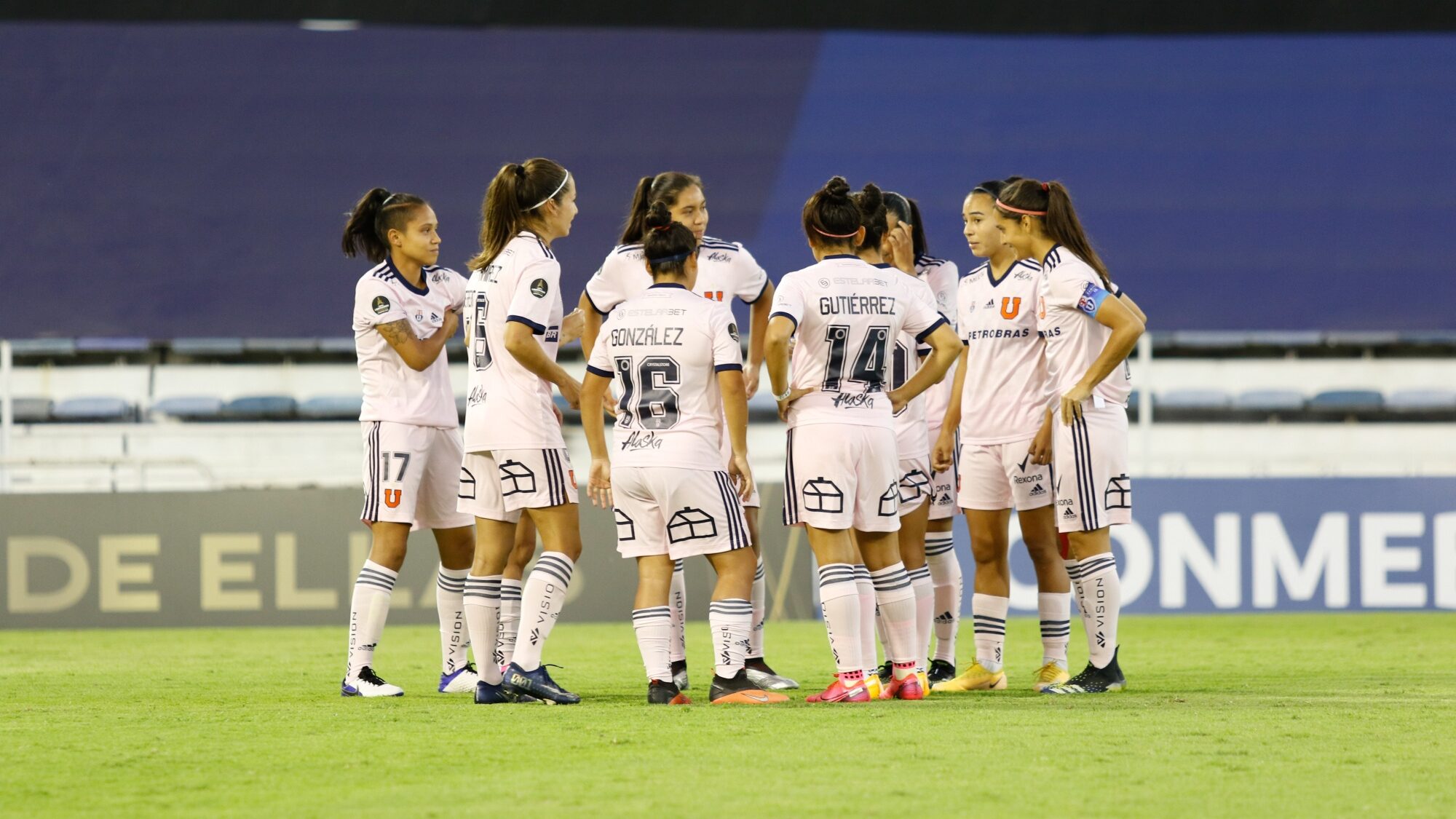 Universidad de Chile rechaza disputar el cupo Chile 2 a Copa Libertadores en cancha