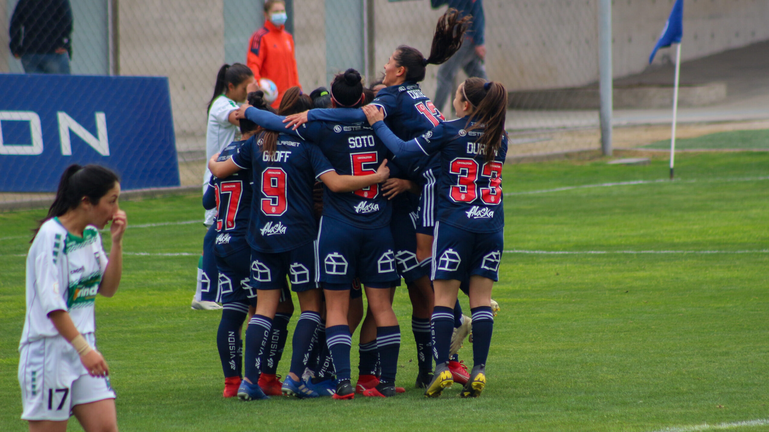 Universidad de Chile gana cómodamente de local a Deportes Temuco