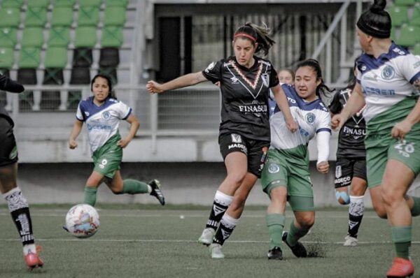 Puerto Montt no pudo sumar ante Santiago Morning y queda fuera de los play-offs