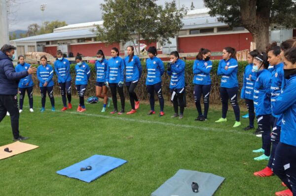Inician los entrenamientos de La Roja de cara a la fecha FIFA vs Uruguay