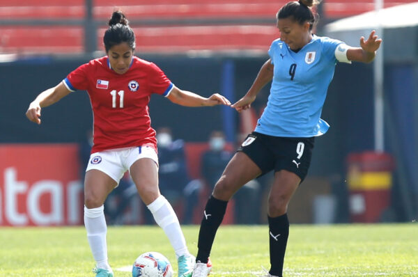 Chile y Uruguay empatan en deslucido partido amistoso en Santa Laura