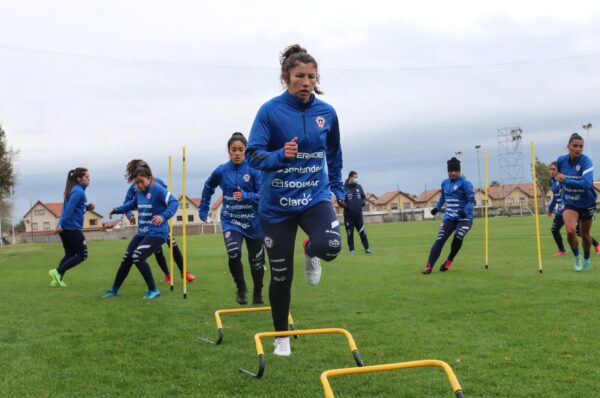 Viviana Torres se ilusiona con su llamado a La Roja: “Ojalá poder sumar unos pocos minutos”