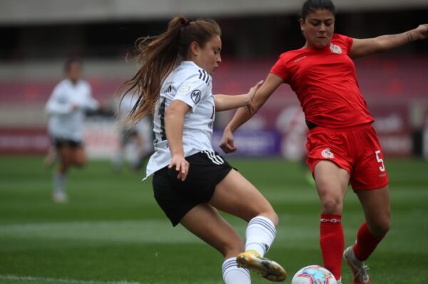 Deportes La Serena cae ante Colo-Colo y deberá disputar el partido por el descenso