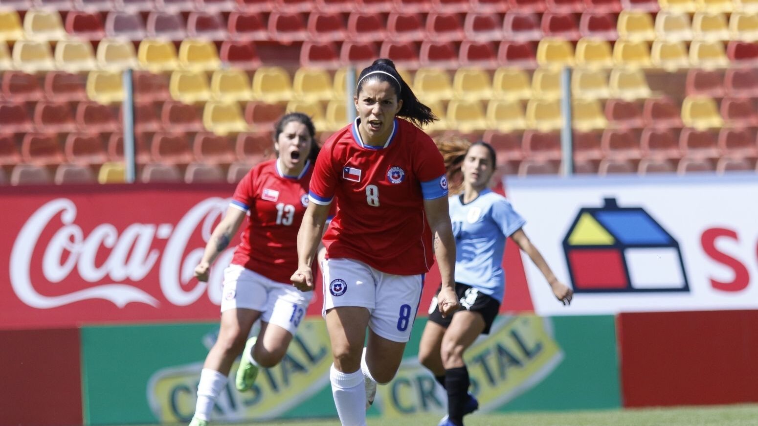 karen araya gol la roja