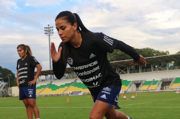 Francisca Lara se reporta en Villarreal a tres meses de su presentación