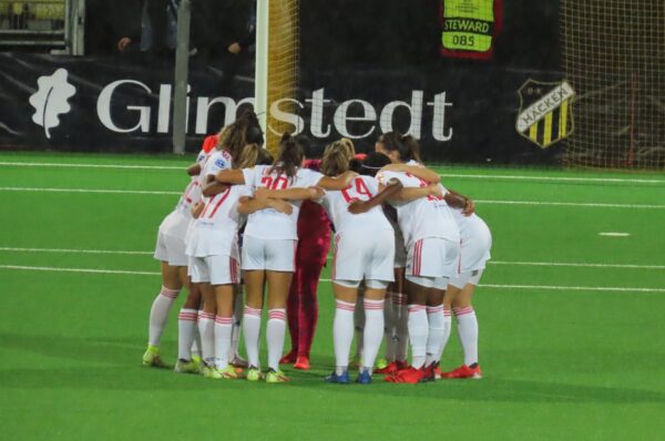 Olympique de Lyon brilla en un día histórico para Christiane Endler