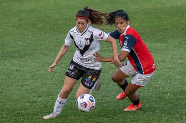 Santiago Morning cayó por la cuenta mínima ante Cerro Porteño en el estreno de la Libertadores 2021