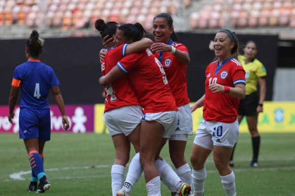 La Roja recupera sensaciones y vence a India en el torneo de Brasil