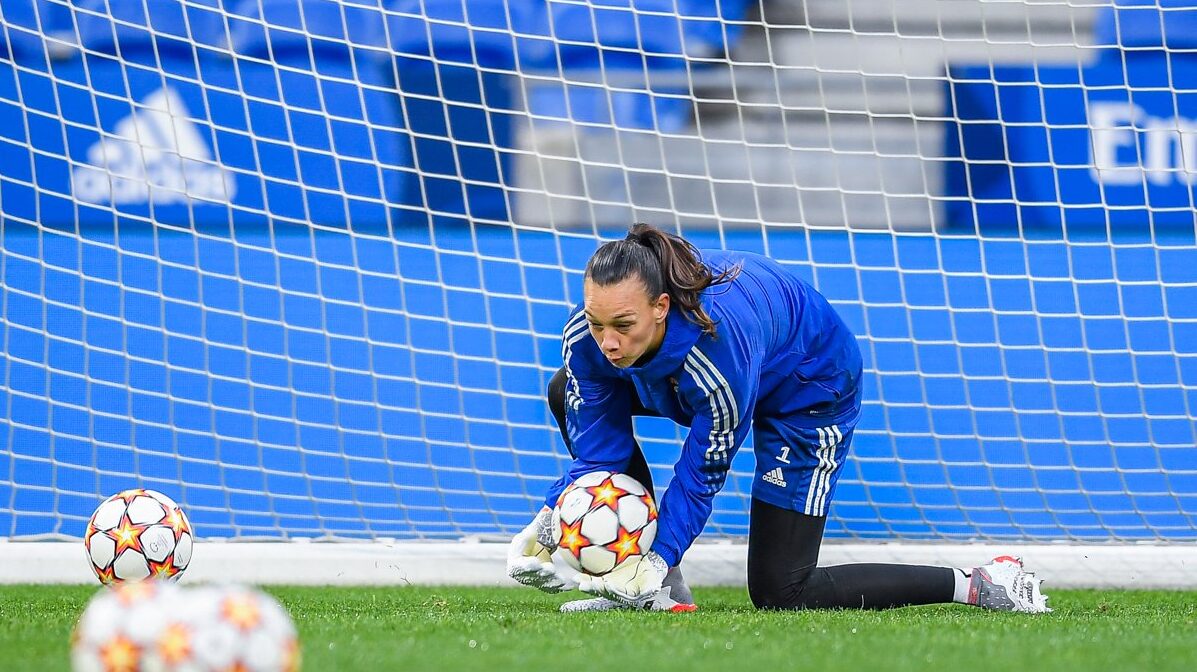 El Lyon de Christiane Endler vuelve a UWCL para enfrentar al Bayern de Münich