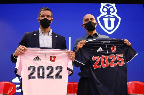Universidad de Chile renueva contrato con Adidas y planea profesionalizar total su fútbol femenino