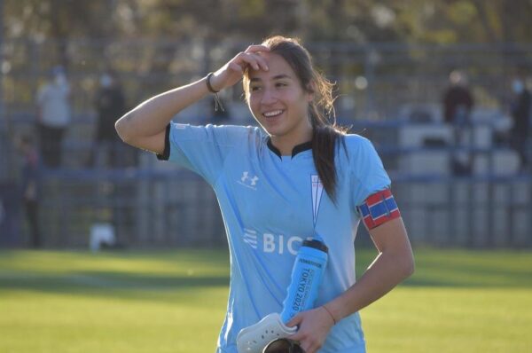 Cambio en el equipo: Antonia Canales será fichaje de Colo-Colo y Stefany Castaño se acerca a Palestino